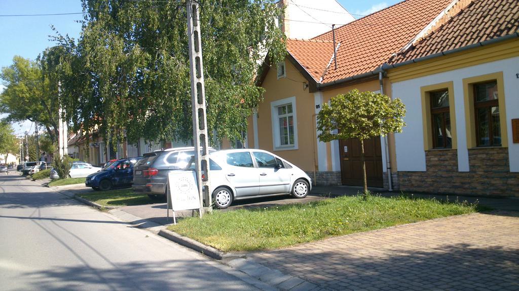 All-Inn Eger Eksteriør bilde
